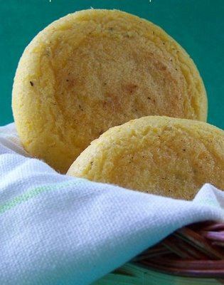 Arepas de Maíz con Ajonjolí Arepas de Ma