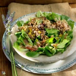 Ensalada-de-platano-vegetales-y-atun