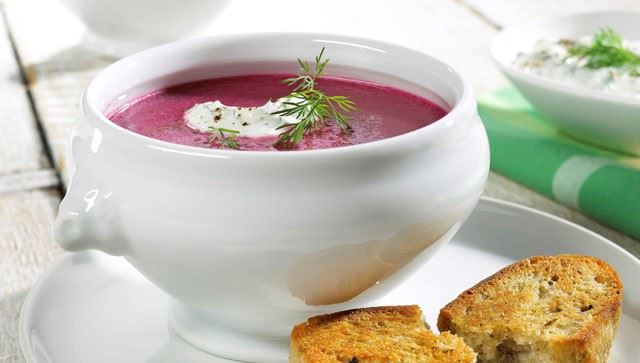 Sopa-de-remolacha